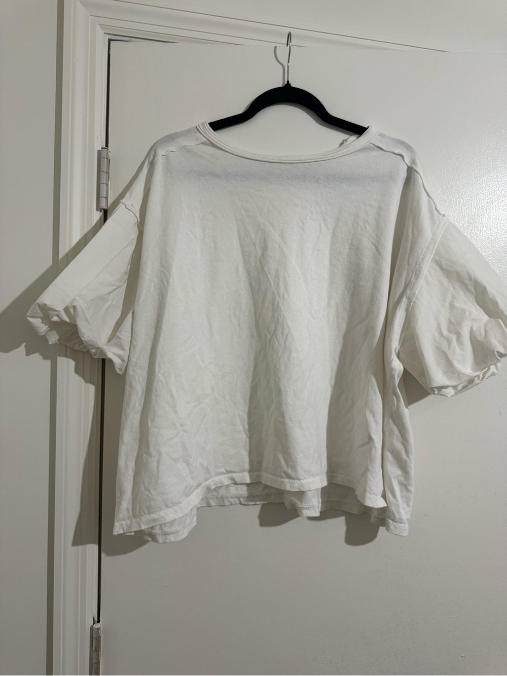 T-Shirt with puff sleeves